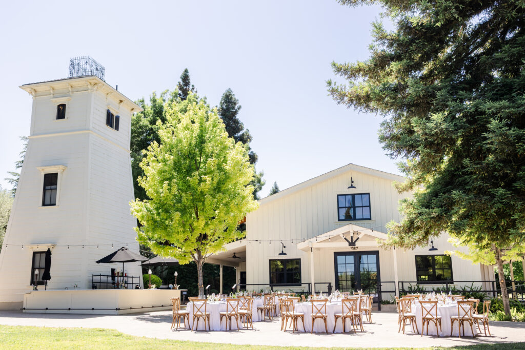 Stunning venue at Park Winters by Sacramento Wedding Photographer